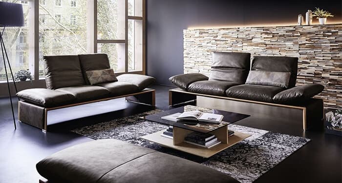braunes Sofa