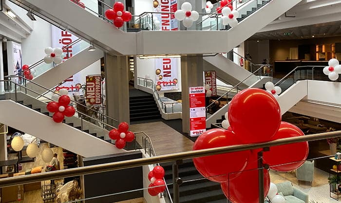 Wohnmagazin: Opti-Wohnwelt in Regensburg und Haiger – erfolgreich durch die ersten Monate 
