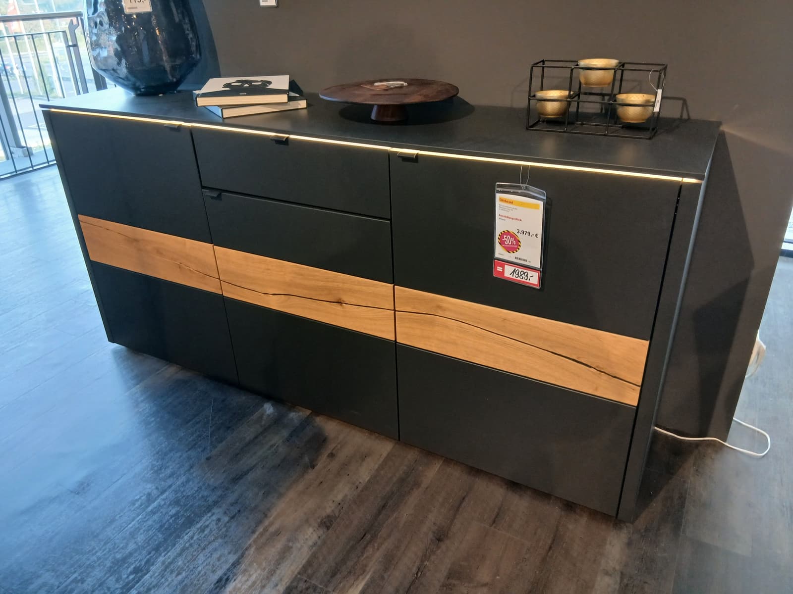 Sideboard Game